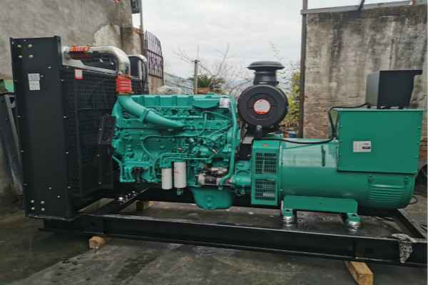 米兰官方网站-米兰MiLan(中国)机电告诉你柴油发电机组的操作使用